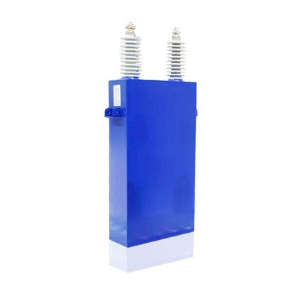 קבלים מתח בינוני